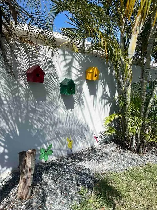 Nela'S Beach House Arecibo 0*,  Porto Rico